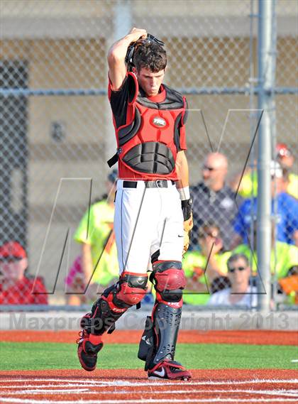 Thumbnail 1 in Windthorst vs Trenton (UIL 1A Region 2 Finals) photogallery.