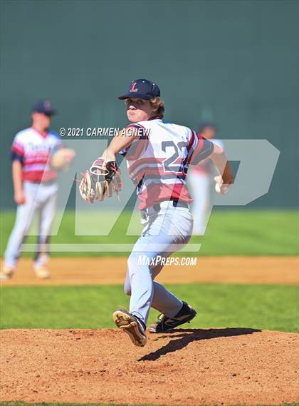 Thumbnail 1 in Lake Creek vs Lamar Consolidated photogallery.
