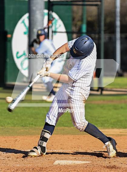 Thumbnail 1 in Lake Creek vs Lamar Consolidated photogallery.
