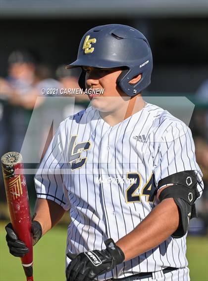 Thumbnail 2 in Lake Creek vs Lamar Consolidated photogallery.
