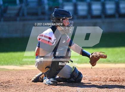 Thumbnail 3 in Lake Creek vs Lamar Consolidated photogallery.