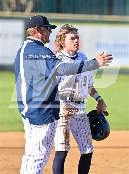 Thumbnail 1 in Lake Creek vs Lamar Consolidated photogallery.