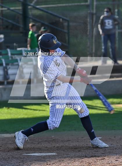 Thumbnail 2 in Lake Creek vs Lamar Consolidated photogallery.
