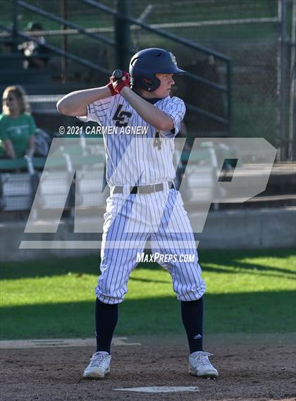 Thumbnail 1 in Lake Creek vs Lamar Consolidated photogallery.