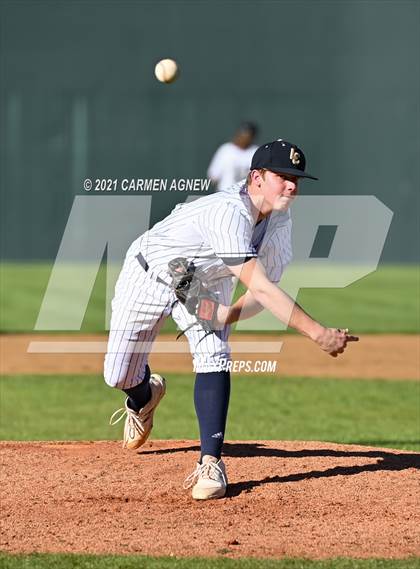 Thumbnail 1 in Lake Creek vs Lamar Consolidated photogallery.