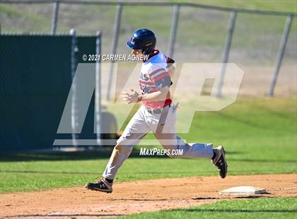 Thumbnail 2 in Lake Creek vs Lamar Consolidated photogallery.