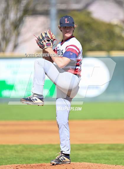 Thumbnail 3 in Lake Creek vs Lamar Consolidated photogallery.
