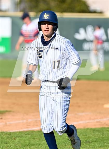 Thumbnail 2 in Lake Creek vs Lamar Consolidated photogallery.
