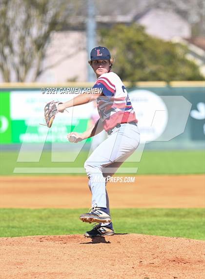 Thumbnail 1 in Lake Creek vs Lamar Consolidated photogallery.
