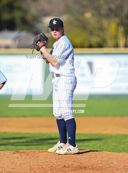 Thumbnail 2 in Lake Creek vs Lamar Consolidated photogallery.