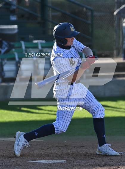 Thumbnail 3 in Lake Creek vs Lamar Consolidated photogallery.