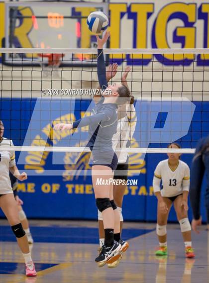 Thumbnail 2 in Vistamar @ Muir (CIF-SS Division 8 Round 1) photogallery.
