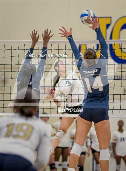 Thumbnail 2 in Vistamar @ Muir (CIF-SS Division 8 Round 1) photogallery.