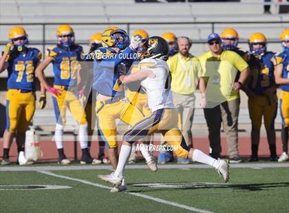 Thumbnail 3 in Summit Academy vs. San Juan (UHSAA 2A Semifinal) photogallery.