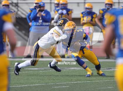 Thumbnail 1 in Summit Academy vs. San Juan (UHSAA 2A Semifinal) photogallery.