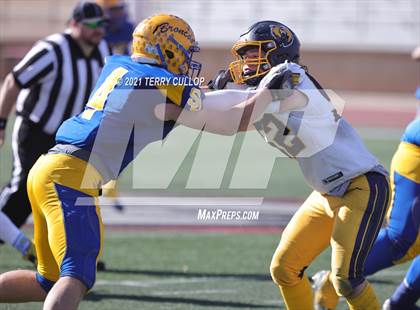 Thumbnail 3 in Summit Academy vs. San Juan (UHSAA 2A Semifinal) photogallery.