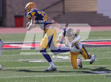 Thumbnail 2 in Summit Academy vs. San Juan (UHSAA 2A Semifinal) photogallery.