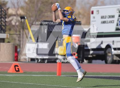 Thumbnail 3 in Summit Academy vs. San Juan (UHSAA 2A Semifinal) photogallery.