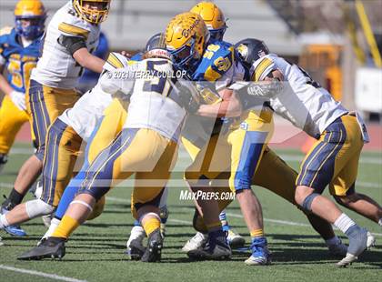Thumbnail 2 in Summit Academy vs. San Juan (UHSAA 2A Semifinal) photogallery.