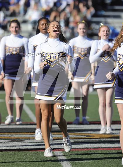 Thumbnail 3 in Summit Academy vs. San Juan (UHSAA 2A Semifinal) photogallery.
