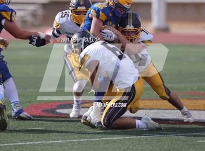 Thumbnail 3 in Summit Academy vs. San Juan (UHSAA 2A Semifinal) photogallery.
