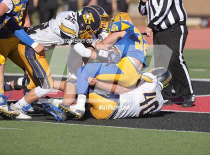 Thumbnail 2 in Summit Academy vs. San Juan (UHSAA 2A Semifinal) photogallery.