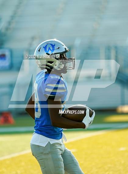 Thumbnail 2 in Lawrence @ Olathe West photogallery.