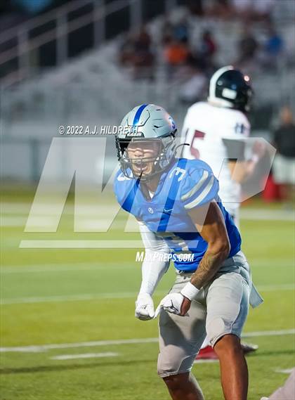 Thumbnail 2 in Lawrence @ Olathe West photogallery.