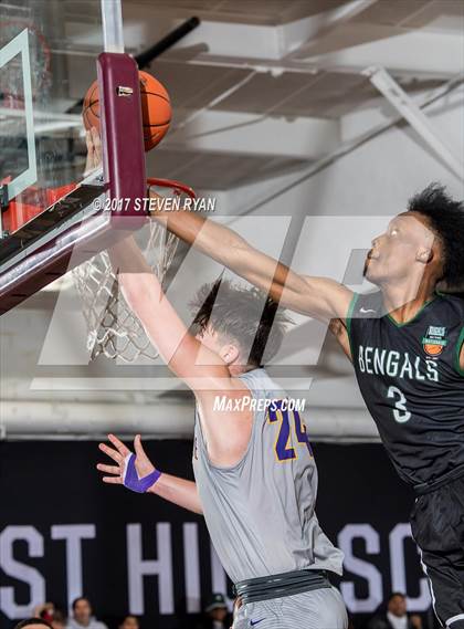 Thumbnail 2 in Montverde Academy vs. Greensboro Day (DICK'S National Tournament Semifinals) photogallery.