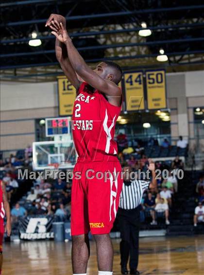 Thumbnail 3 in  2010 THCA All-Star Basketball Game photogallery.