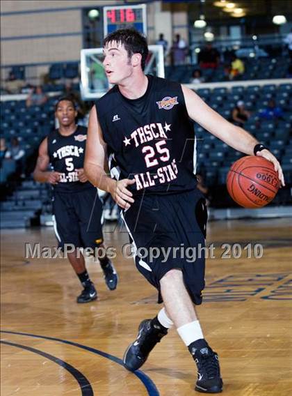Thumbnail 3 in  2010 THCA All-Star Basketball Game photogallery.