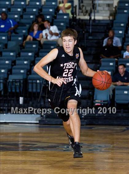Thumbnail 1 in  2010 THCA All-Star Basketball Game photogallery.