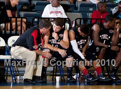 Thumbnail 3 in  2010 THCA All-Star Basketball Game photogallery.