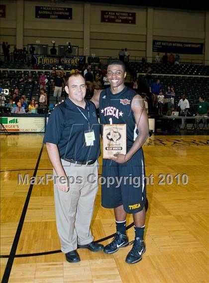 Thumbnail 2 in  2010 THCA All-Star Basketball Game photogallery.