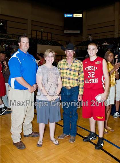 Thumbnail 1 in  2010 THCA All-Star Basketball Game photogallery.