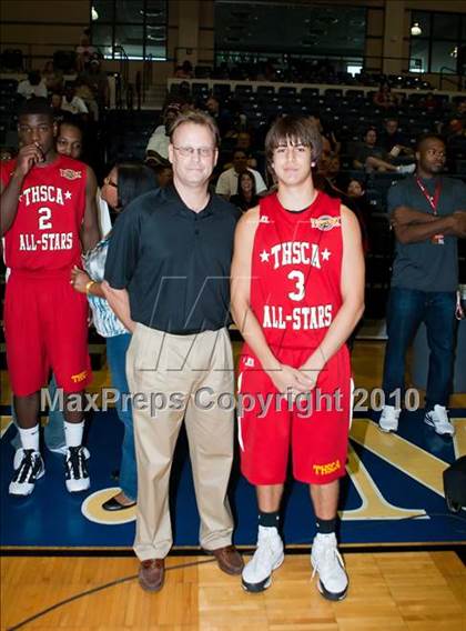 Thumbnail 2 in  2010 THCA All-Star Basketball Game photogallery.
