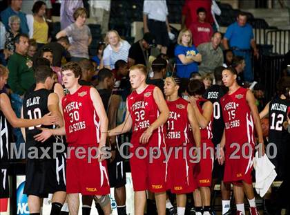 Thumbnail 3 in  2010 THCA All-Star Basketball Game photogallery.
