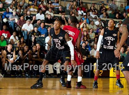 Thumbnail 2 in  2010 THCA All-Star Basketball Game photogallery.