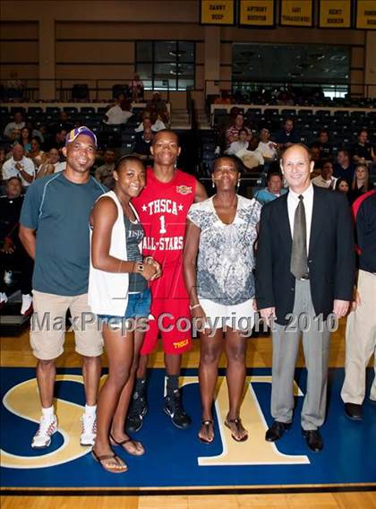 Thumbnail 3 in  2010 THCA All-Star Basketball Game photogallery.
