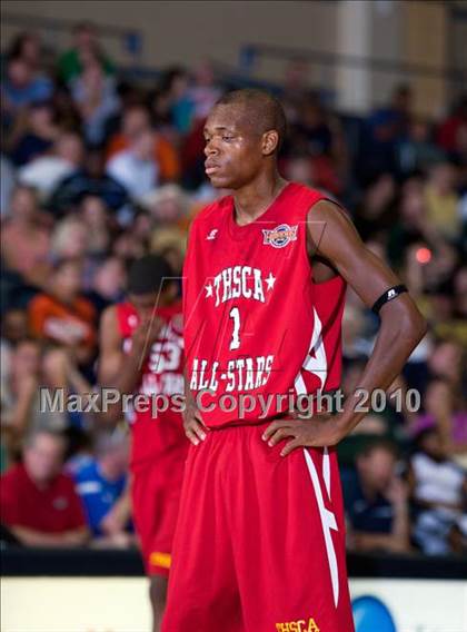 Thumbnail 3 in  2010 THCA All-Star Basketball Game photogallery.