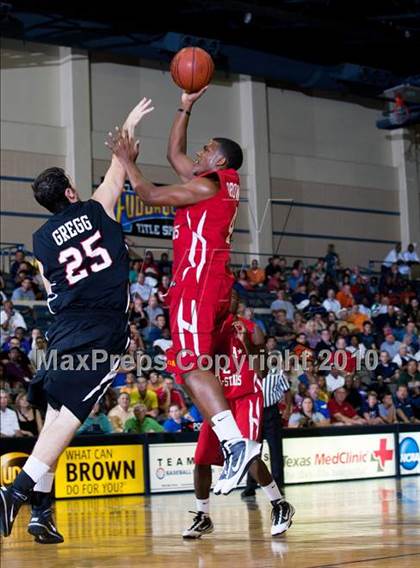 Thumbnail 3 in  2010 THCA All-Star Basketball Game photogallery.