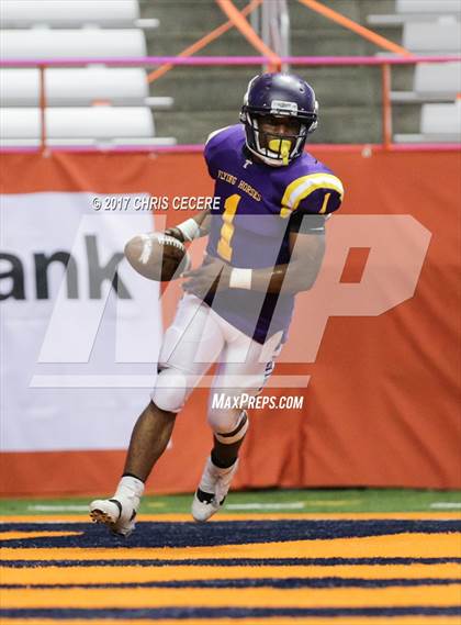 Thumbnail 3 in Lancaster vs. Troy (NYSPHSAA Class AA Championship) photogallery.