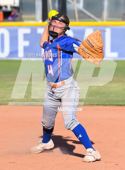 Thumbnail 2 in Chino Valley @ Northwest Christian photogallery.