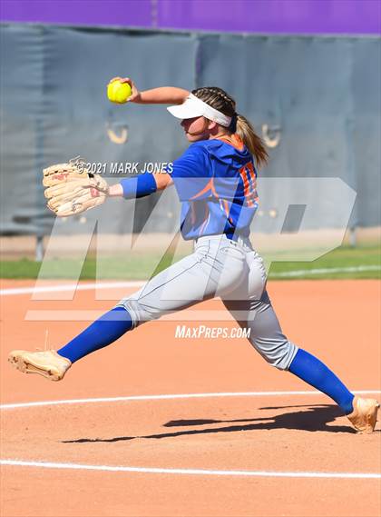 Thumbnail 2 in Chino Valley @ Northwest Christian photogallery.