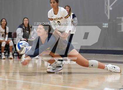 Thumbnail 3 in Giddings vs. Freeman (Legends Invitational) photogallery.