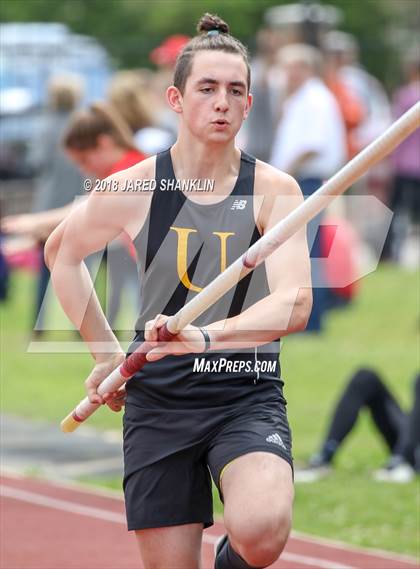 Thumbnail 3 in Catholic-B.R.(Brothers Of The Sacred Heart Relays) photogallery.