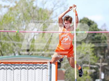 Thumbnail 2 in Catholic-B.R.(Brothers Of The Sacred Heart Relays) photogallery.