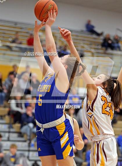 Thumbnail 1 in Otto-Eldred vs. Elk County Catholic (District IX Championship) photogallery.