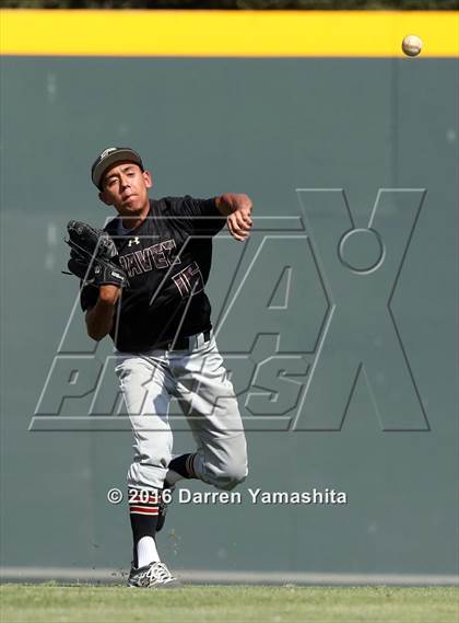Thumbnail 2 in Central Valley Christian vs. Chavez (CIF CS D5 Final) photogallery.