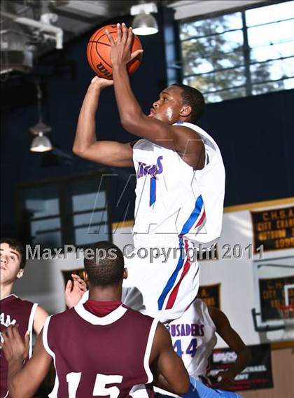 Thumbnail 2 in Fordham Prep vs Archbishop Stepinac (CHSAA Class A Quarterfinal) photogallery.